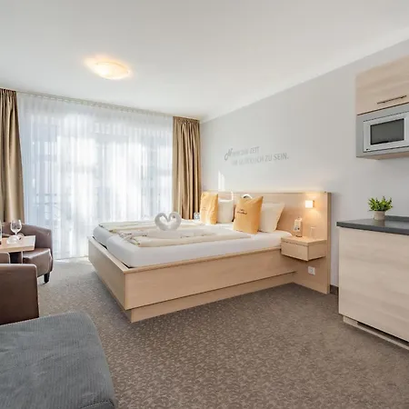 Aparthotel Strandhus Heringsdorf  Exterior photo