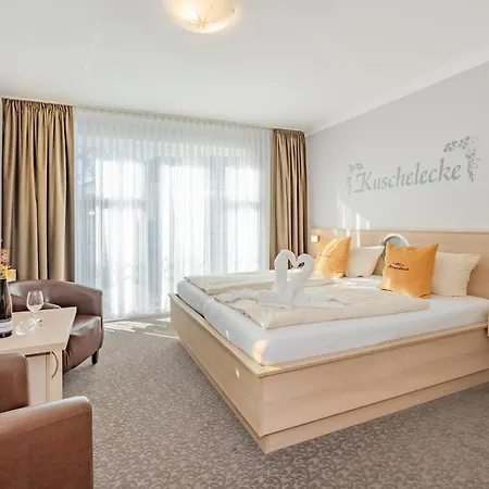 Aparthotel Strandhus Heringsdorf  Exterior photo